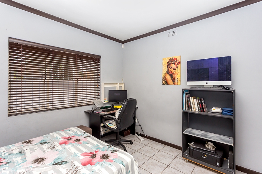 3 Bedroom Property for Sale in Bonnie Brae Western Cape